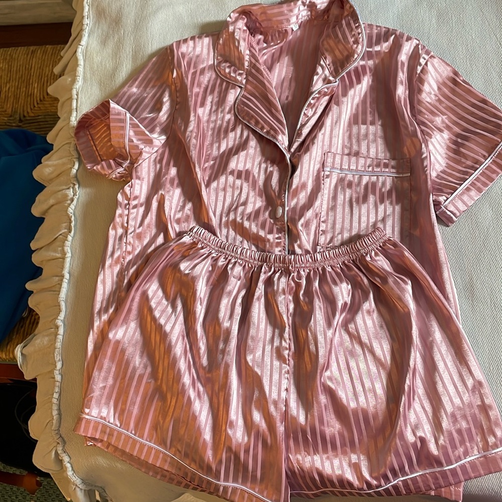 silk pj set worn once perfect condition